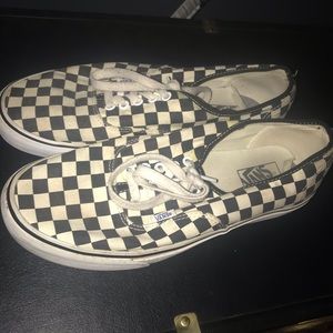 Vans Black & White Checkerboard Low Top Sneakers